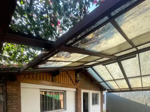 Casa en Alquiler en San Antonio de Padua, $ 750.000