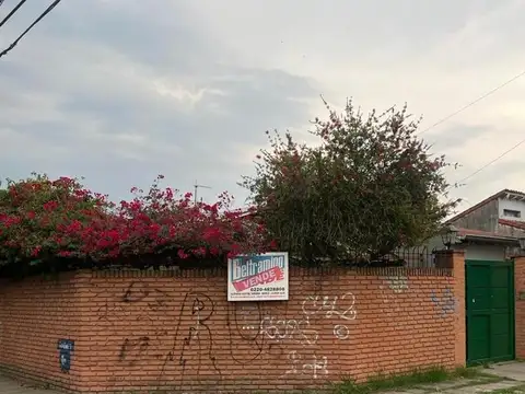 Casa 3 ambientes en Alquiler en S. A. De Padua norte