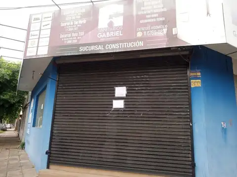 Alquiler Local en esquina-  Merlo