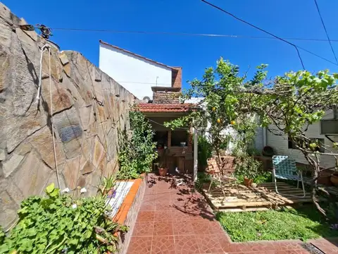 Depto Tipo Casa en Venta 20 años