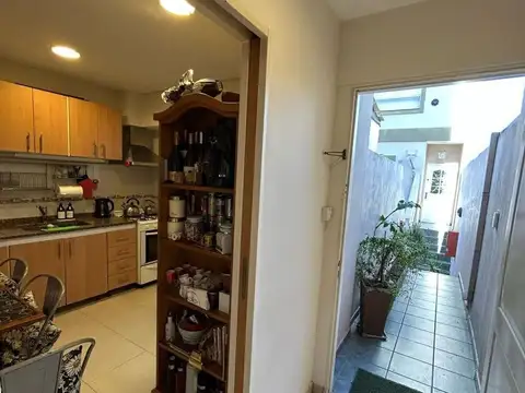 Depto Tipo Casa 3 ambientes con 1 baño