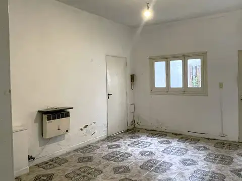 Depto Tipo Casa en Venta de 3 ambientes