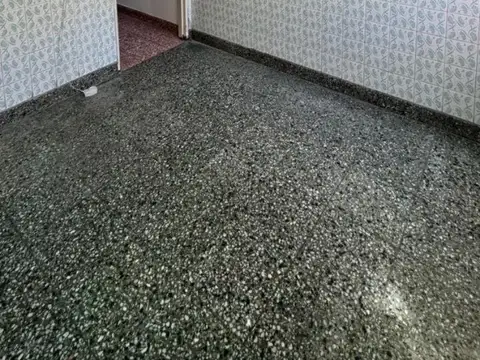 Pizzurno 100, Piso PB