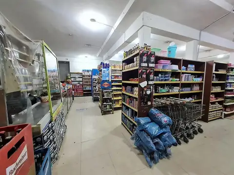 Galpon en Venta en Villa Celina, USD 380.000