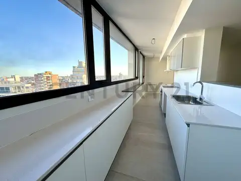 Departamento de 2 Dormitorios , vista Panorámica al Río Paraná Torre Brisa.