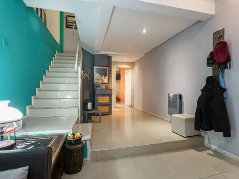Depto Tipo Casa en Venta de 3 dormitorios