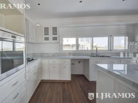Casa en Venta al Suroeste