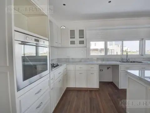 Casa en Venta al Sudoeste