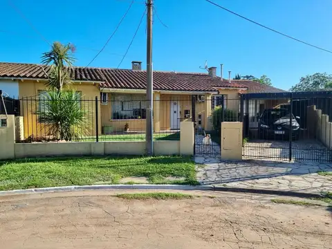 VENTA CHALET 4 AMBIENTES