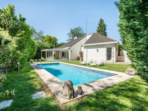 Casa en venta en Barrio Privado El Aromo - Loma Verde - Escobar - apto credito