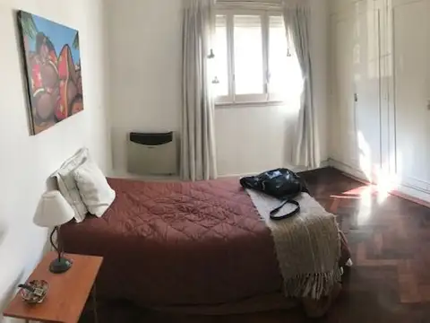 Depto Tipo Casa en Venta 60 años