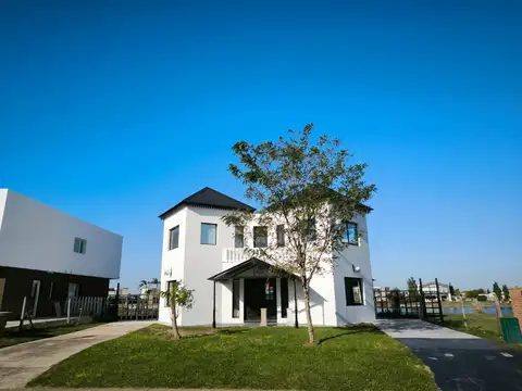 Casa en Venta en San Sebastian, USD 250.000