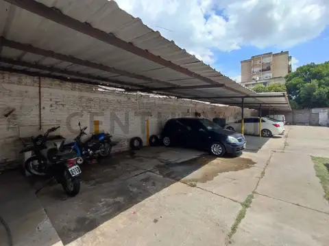 Soldado Ruíz 2000, Piso 0