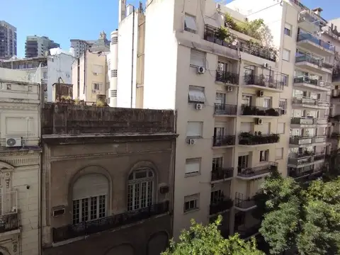 ALQUILER  Monoambiente Retiro LUMINOSO