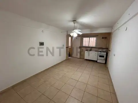 Departamento en Venta en Isidro Casanova, USD 38.000