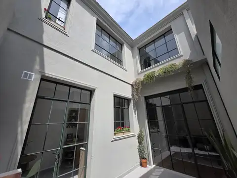 Depto Tipo Casa en Venta de 3 ambientes