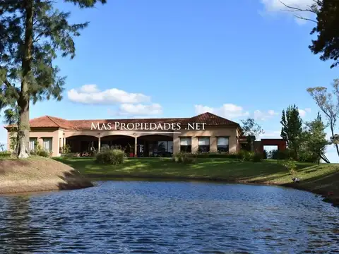 Venta Terreno / Lote a la laguna en San Lucas Canning