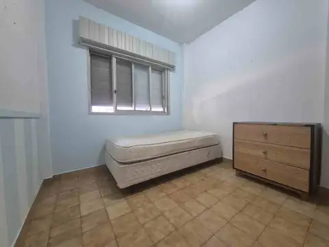 Veta casa 3 ambientes en Villa Lynch.