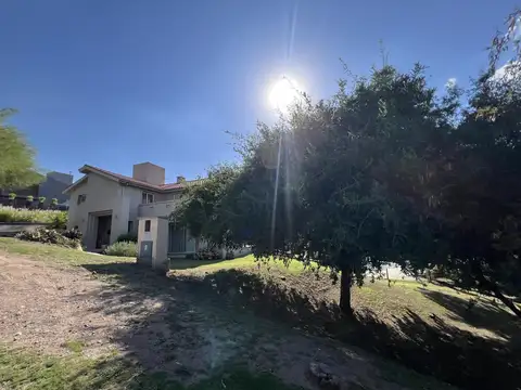 Casa en Venta en La Rufina, USD 550.000