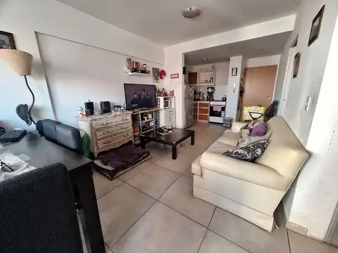 VENTA 1 1/2 AMBIENTE CON COCHERA VILLA URQUIZA