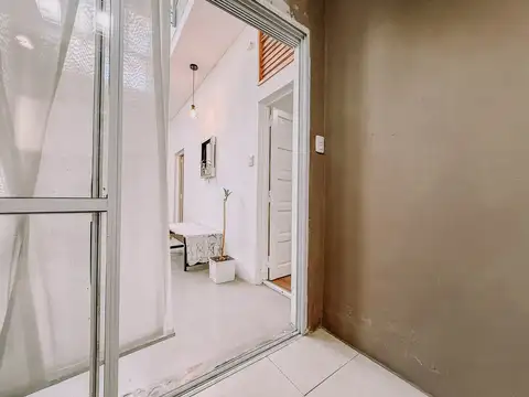 Depto Tipo Casa en Venta con 1 cocheras