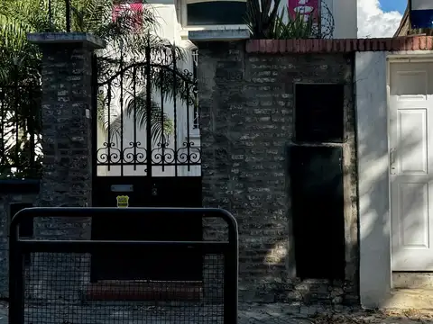 Depto Tipo Casa en Venta de 2 ambientes