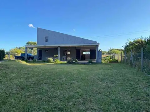CASA EN VENTA BARRIO EL RODEO 2 DORMITORIOS PILETA