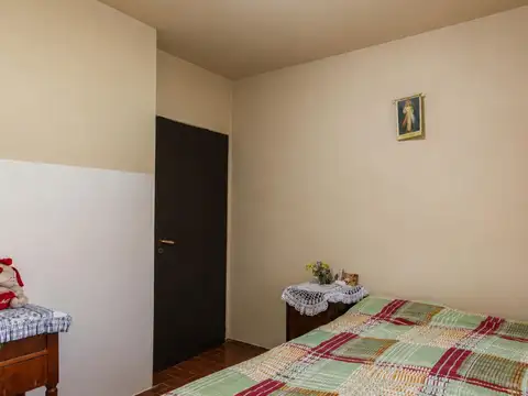 Casa en lote propio de 320 m² con excelente fondo libre