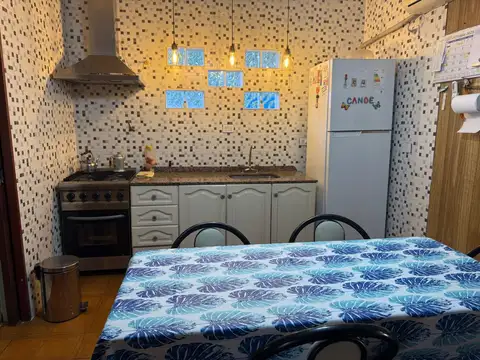 Casa 4 ambientes - Castelar Norte