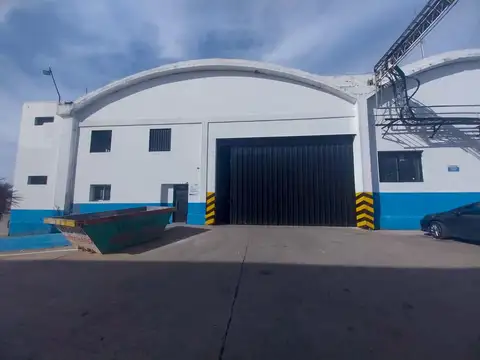 ALQUILER Nave Industrial 3000m2 en predio Hurlingham