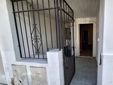 Casa en Venta en Temperley, USD 65.000