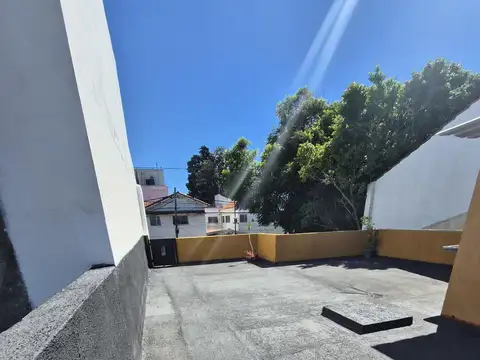 Depto Tipo Casa en Alquiler en Martinez Santa Fe / Fleming, $ 600.000