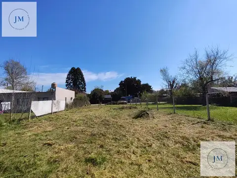 Terreno en Venta 14  mts Fondo