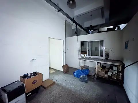 Basilio Cittadini 2300, Piso PB