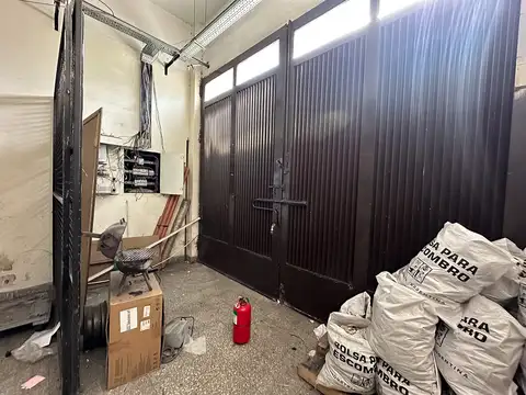 Galpon en Alquiler en Agronomia, $ 3.300.000