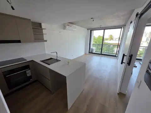 Migueletes 2300, Piso 4°