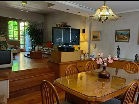 Casa en Venta de 5 dormitorios