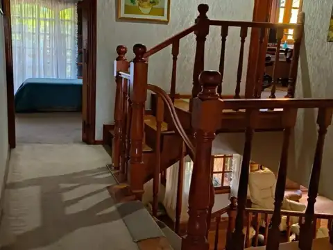 Casa en Venta con 3 cocheras