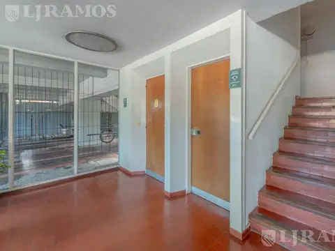 Depto Tipo Casa 2 ambientes con 1 baño