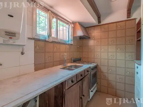 Depto Tipo Casa en Venta 40 años