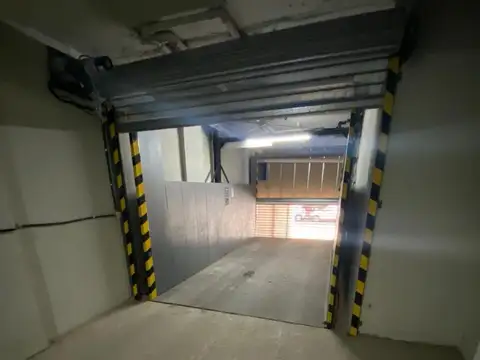 Cochera en Alquiler de 5  mts largo x 4  mts ancho