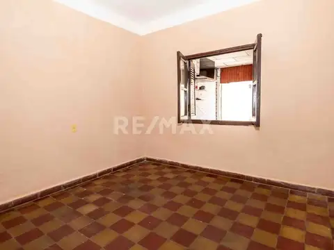 CASA 4 DORMITORIOS VENTA MACROCENTRO