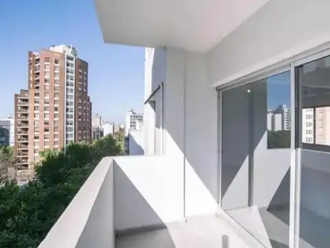 Venta de departamento de cuatro dormitorios, La Plata