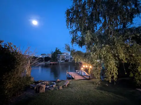 Casa en alquiler temporal Febrero Barrio San Isidro Labrador.