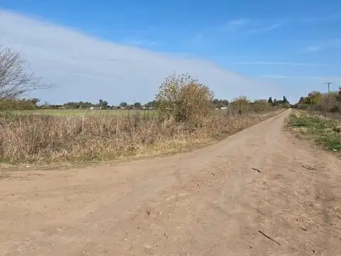 Terreno en Venta en Santa Lucia, USD 260.000