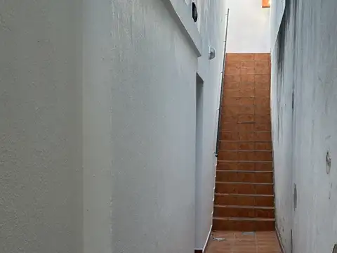 Humaita 7200, Piso 1