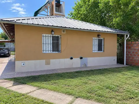 Casa en Venta con 1 cochera