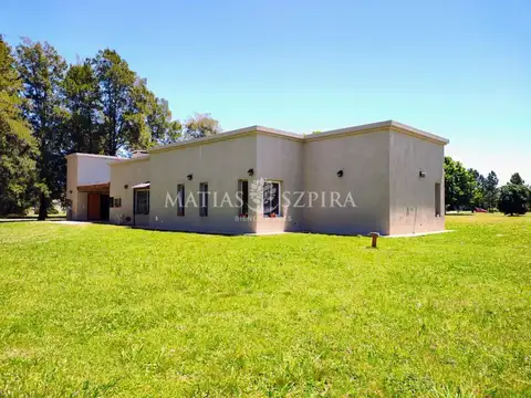 Casa 4 ambientes. | Chacras La Primavera Golf Lote 122