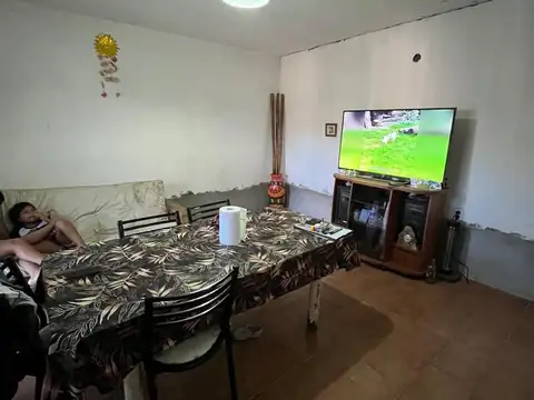 Casa con Terreno en Venta Empalme Graneros