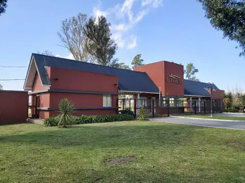 Calle La Pista Nro 1223 Maschwitz.